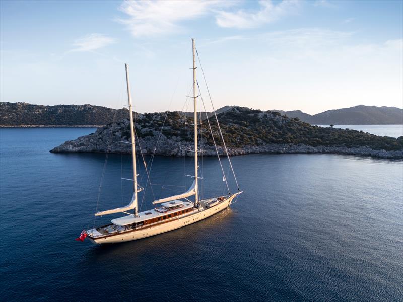 62m flagship SIMENA - photo © Jeff Brown