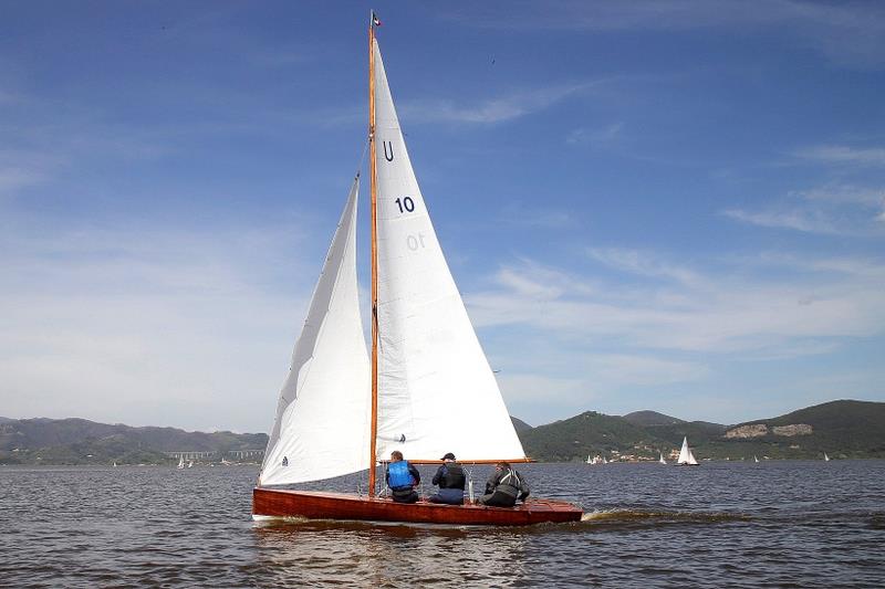 U Class sailing on Lake Massaciuccoli, Tuscany - photo © Barche d'Epoca e Classiche