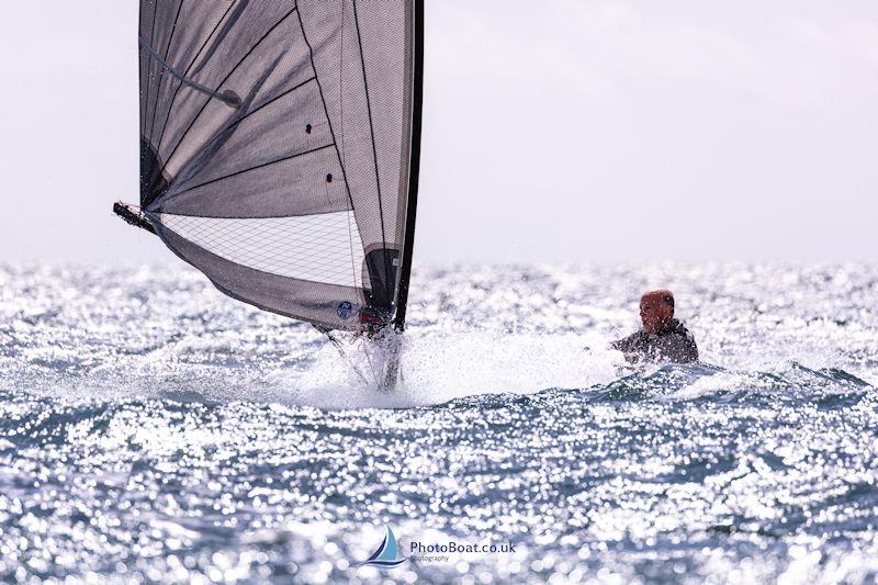 Billy McCarlie attempts a submarine move - Barracuda Bay D-Zero Nationals at Brixham - photo © Georgie Altham / www.facebook.com/galthamphotography