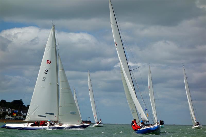 Aberdeen Asset Management Cowes Week day 3 photo copyright Tom Hicks / www.solentaction.com taken at Cowes Combined Clubs and featuring the Daring class
