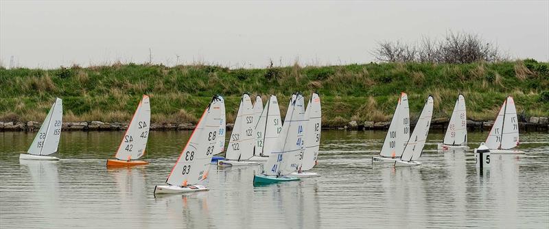 Dragon Flight 95 Travellers at Coalhouse Fort photo copyright Dave Sellens taken at Coalhouse Fort Radio Yacht Club and featuring the DF95 class