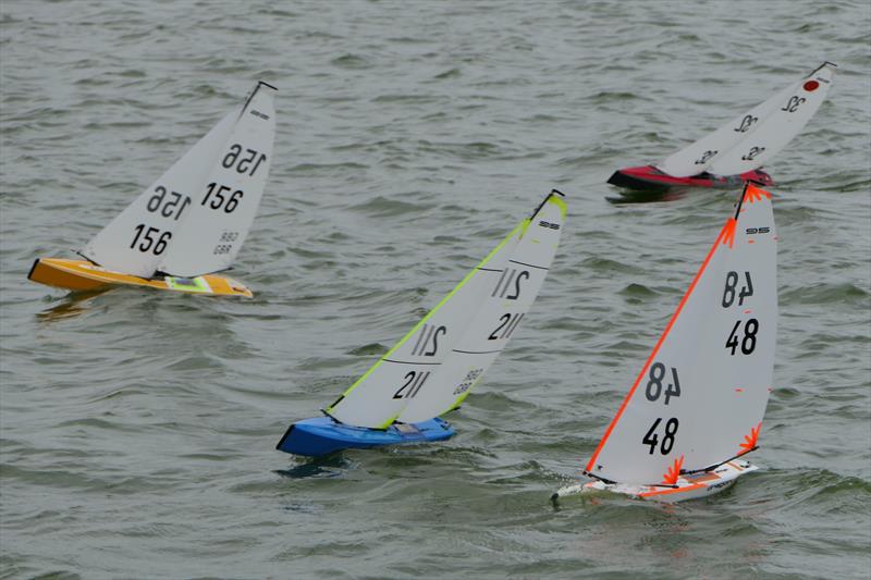 DF95 Autumn Series at Barton's Point week 8 - photo © Alan Hounsell