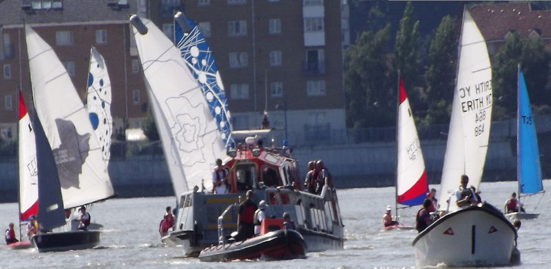 Torch Day at Erith Yacht Club photo copyright S.E.A. Mees taken at Erith Yacht Club and featuring the Dinghy class