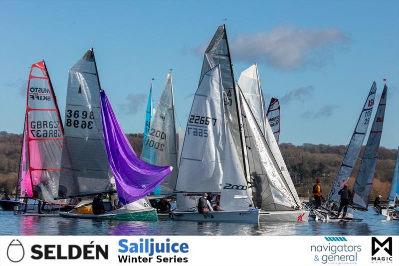 The Oxford Blue, part of the Seld&eacute;n Sailjuice Winter Series - photo &copy; Tim Olin / www.olinphoto.co.uk