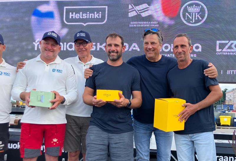 Overall winners, EASY - Dragon Europeans at Helsinki, Finland - photo © Catja Everhall Blom