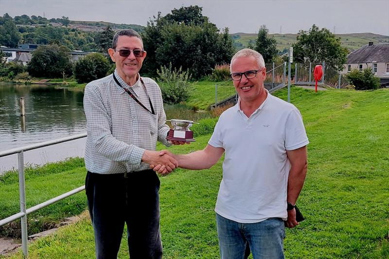 Richard Rowan wins the MYA Scottish District DF65 Championship at Murdieston Dam - photo © Simon Thomson