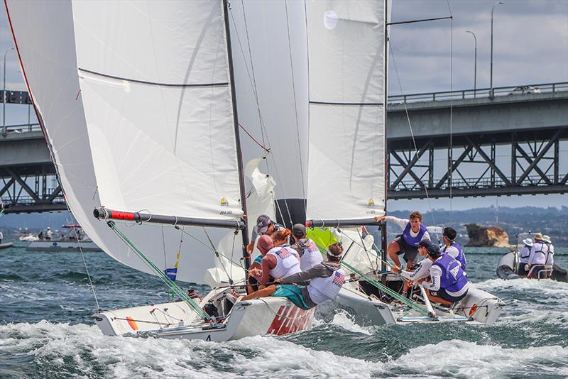 Hodgson vs Parkin photo copyright Andrew Delves taken at Royal New Zealand Yacht Squadron and featuring the Elliott 6m class