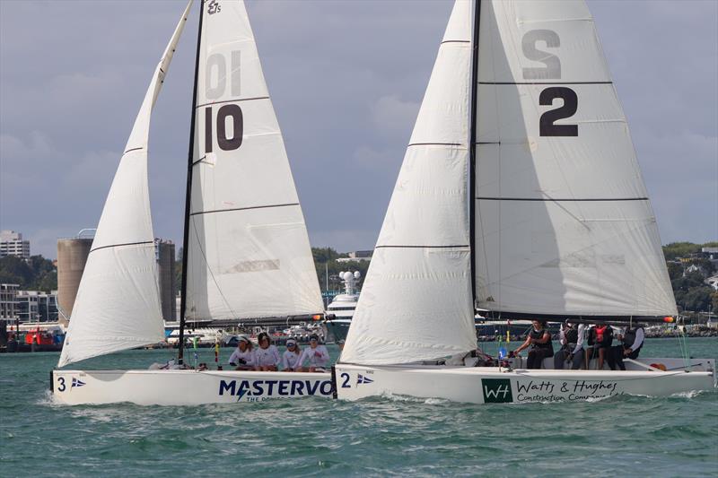 Thomson and 2.0 Racing keeping their bow in front of Braedyn Denney - Harken NZ Match Racing Championship - Royal NZ Yacht Squadron - January 22-24, 2022 photo copyright William Woodworth - RNZYS Media taken at Royal New Zealand Yacht Squadron and featuring the Elliott 7 class