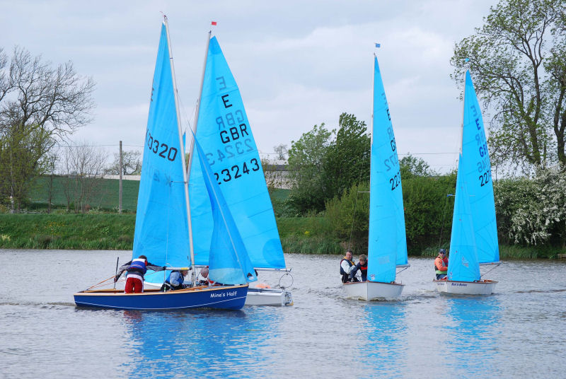 The 2009 Midland Area Double Chine series continues at Melton Mowbray SC photo copyright Sean Graham taken at Melton Mowbray Sailing Club and featuring the Enterprise class