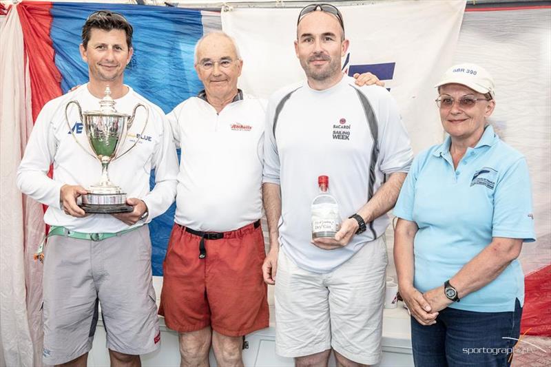 Ante Razmilovic and Brian Hammersley British Etchells Corinthian Champions 2018 with Davod Franks (centre) and Gill Smith PRO - photo © www.sportography.tv