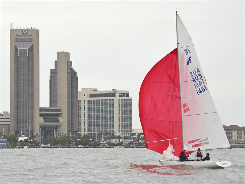 corpus christi bay yacht club