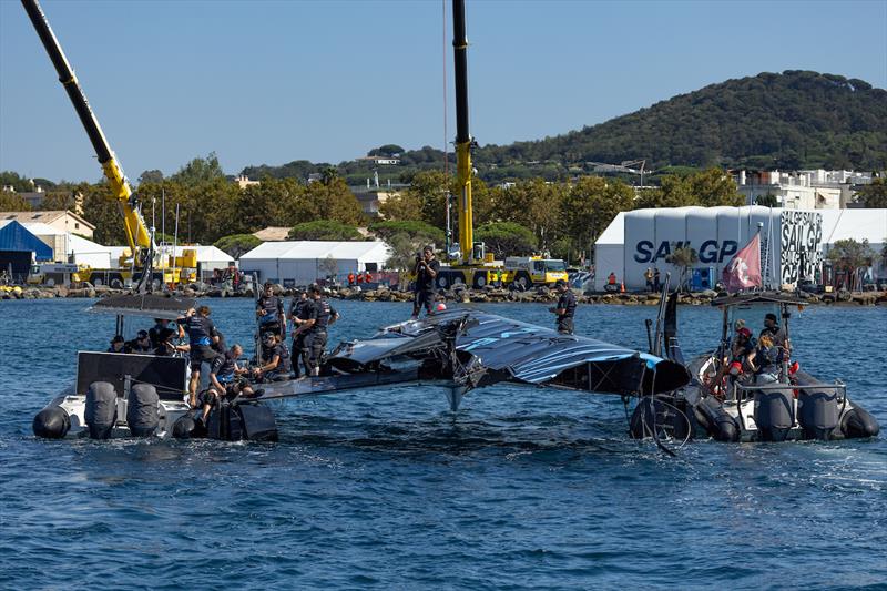 New Zealand SailGP Team view the damage to their F50 catamaran after Race 3 on Race Day 1 of the France Sail Grand Prix in Saint-Tropez, France - photo © Felix Diemer/SailGP