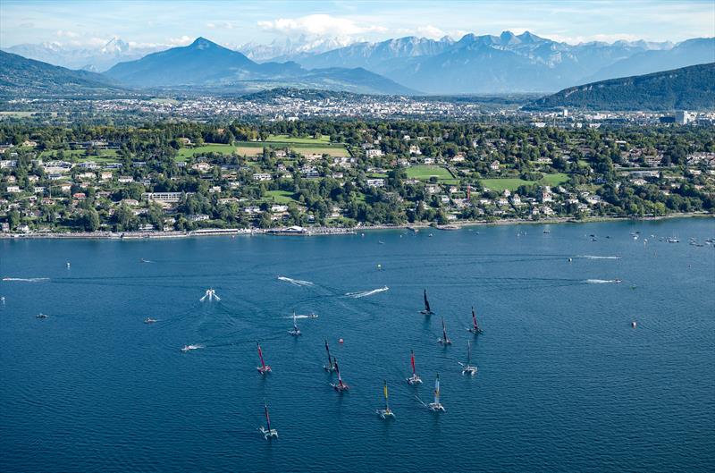 The fleet struggle to foil  -  Race Day 1 of the Rolex Switzerland Sail Grand Prix -  Geneva, Switzerland - September 20, 2025 - photo © Ricardo Pinto/SailGP