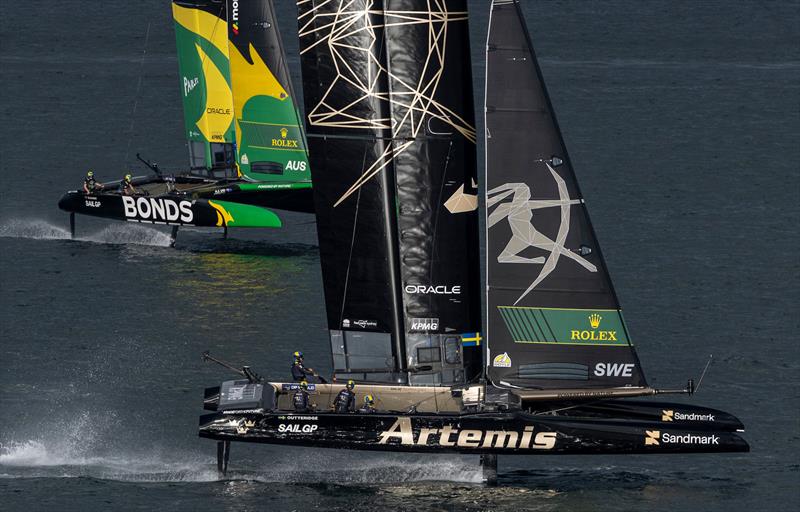 Artemis SailGP Team helmed by Nathan Outteridge ahead of BONDS Flying Roos SailGP Team on Race Day 1 of the KPMG Australia Sail Grand Prix in Sydney, Australia - photo © Felix Diemer for SailGP