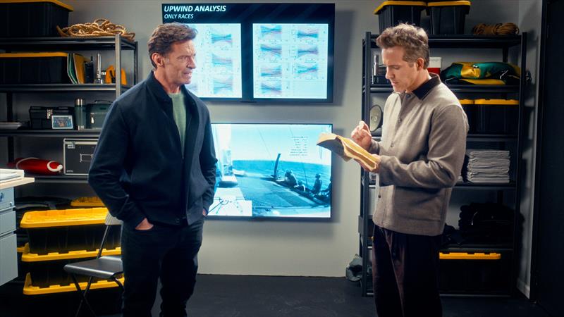 Hugh Jackman and Ryan Reynolds - photo © BONDS Flying Roos