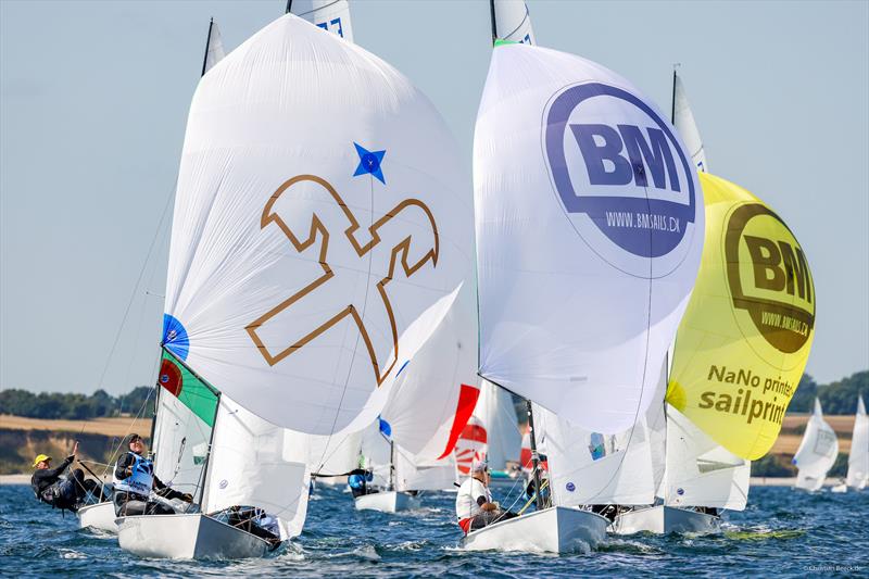 Beautiful pictures on the final day photo copyright www.segel-bilder.de taken at Kieler Yacht Club and featuring the Flying Dutchman class