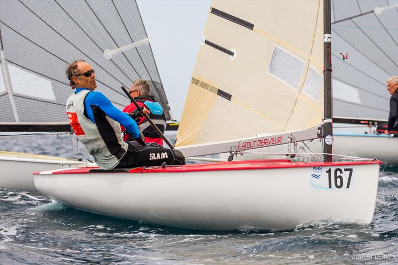 Jose Luis Doreste wins the Finn World Masters photo copyright Robert Deaves taken at Club Nautico El Balis and featuring the Finn class