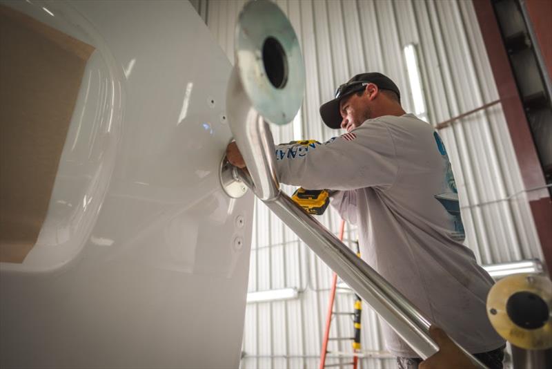 Tower preparation and placement, with the ever-efficient Palm Beach Towers - photo © John Bayliss