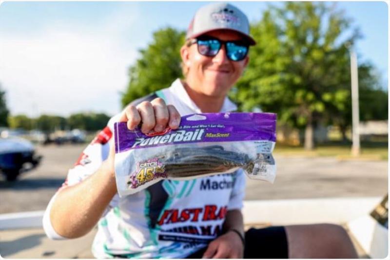 Drew Gill - photo © Major League Fishing