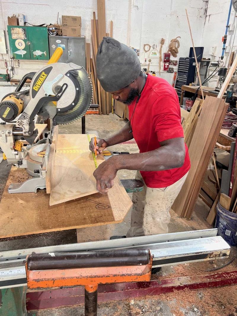 Hull #9 - Sherwayne cutting light blocks - photo © Michael Rybovich & Sons
