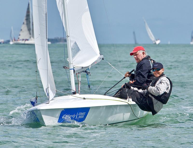 Lendy Cowes Week 2017 day 4 photo copyright Tom Hicks / www.solentaction.com taken at Cowes Combined Clubs and featuring the Flying Fifteen class