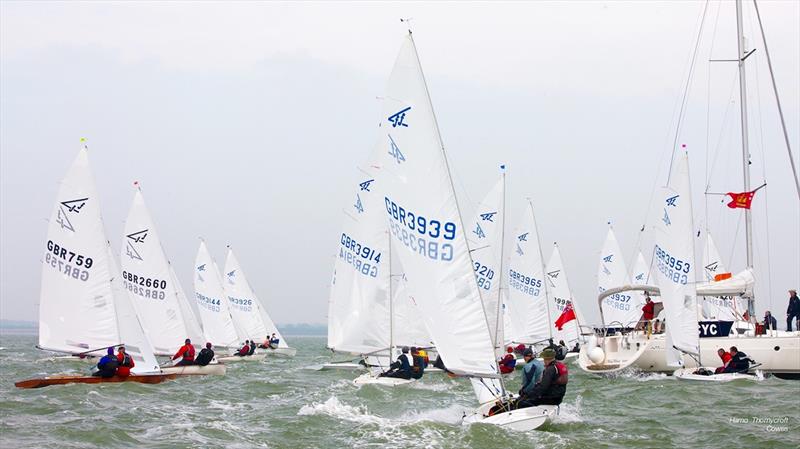 Flying Fifteens at Cowes - photo © Hamo Thorneycroft