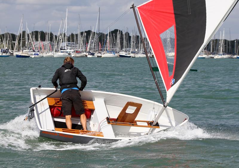 Chris Rashley, Moth champion, demonstrates his novel technique during the Hamble Foxer Dinghy Intergalactics - photo © Craig Kirkpatrick-Whitby