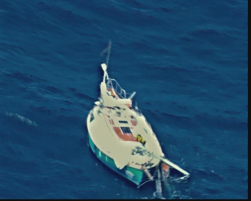 The dismasted Thuriya adrift in the Southern Indian Ocean - photo © French Fisheries Protection