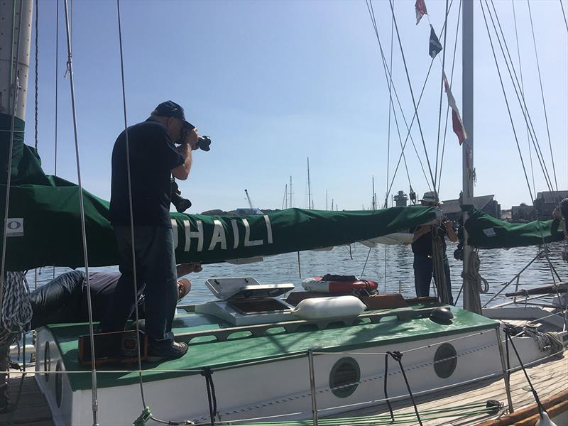 Bill pictured photographing Sir Robin in Falmouth. - photo © Bill Rowntree / PPL Media