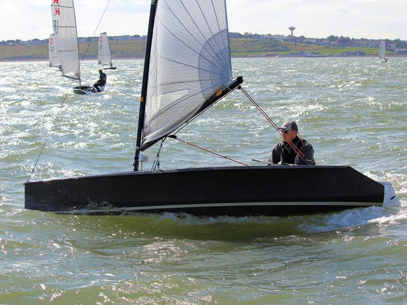 Ian Sanderson in 'Shifty Fades Away', Hadron H2 2018 National Champion - photo © Keith Callaghan