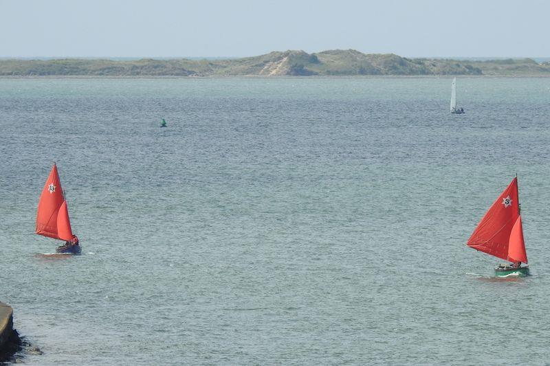 The Star Class causing Wayfarer anxiety at Caernarfon, day 5 - Menai Strait Regattas photo copyright Ian Bradley taken at Port Dinorwic Sailing Club and featuring the Hamble Star class