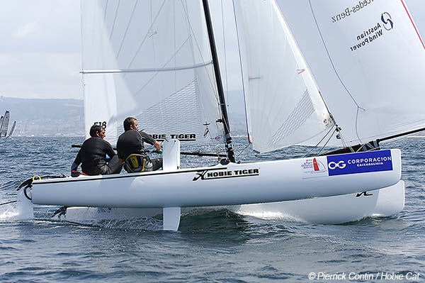 Action from day four of the Hobie Tiger & Dragoon Worlds 2006 at Cangas, Spain photo copyright Pierrick Contin taken at  and featuring the Hobie Tiger class