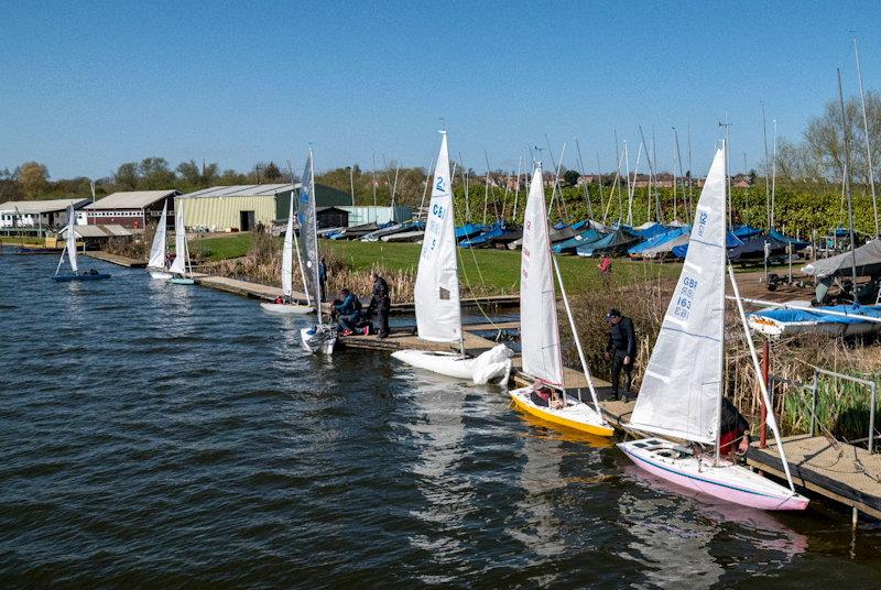 Illusion and 2.4m joint open meeting at Middle Nene - photo © David Livingstone