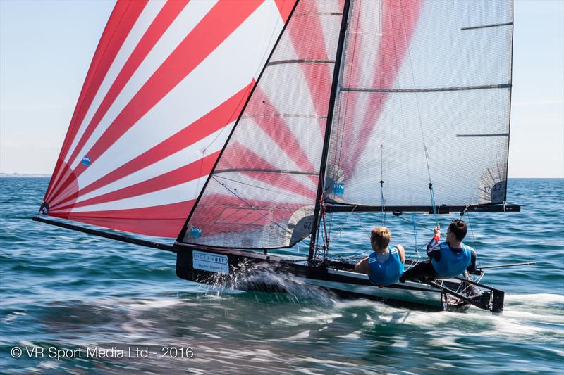 VRsport.tv International 14 Worlds at Yacht Club de Carnac Day 5