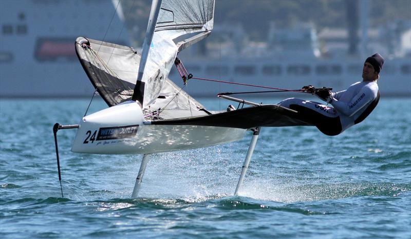 Brad Funk finishes 2nd in the 2019 Wetsuit Outlet UK Moth Nationals at Castle Cove SC - photo © Mark Jardine / IMCA UK