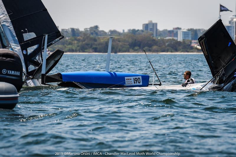 Chandler Macleod Moth Worlds final day - Carnage at the pin end in the final race photo copyright Martina Orsini taken at Mounts Bay Sailing Club, Australia and featuring the International Moth class