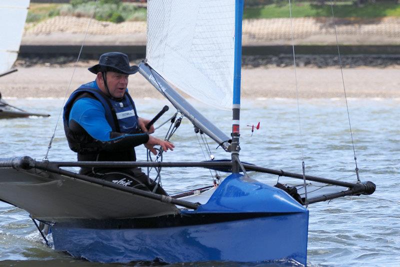 Last year's champion Martin Harrison got it right in Race 4 - Moth Lowrider Nationals at Stone day 2 - photo © Dougal Henshall