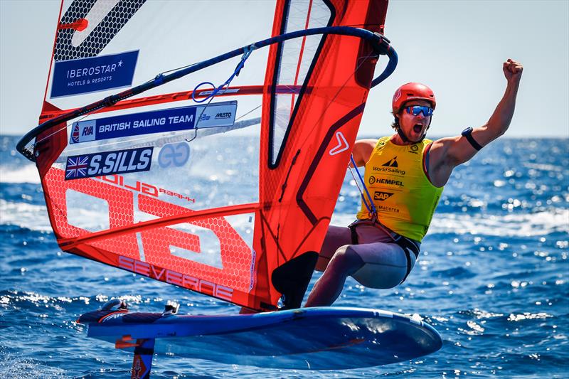 Gold for Sills (GBR) in the iQFOiL Men at the 2023 Princess Sofia Regatta - photo © Sailing Energy / Trofeo Princesa Sofía