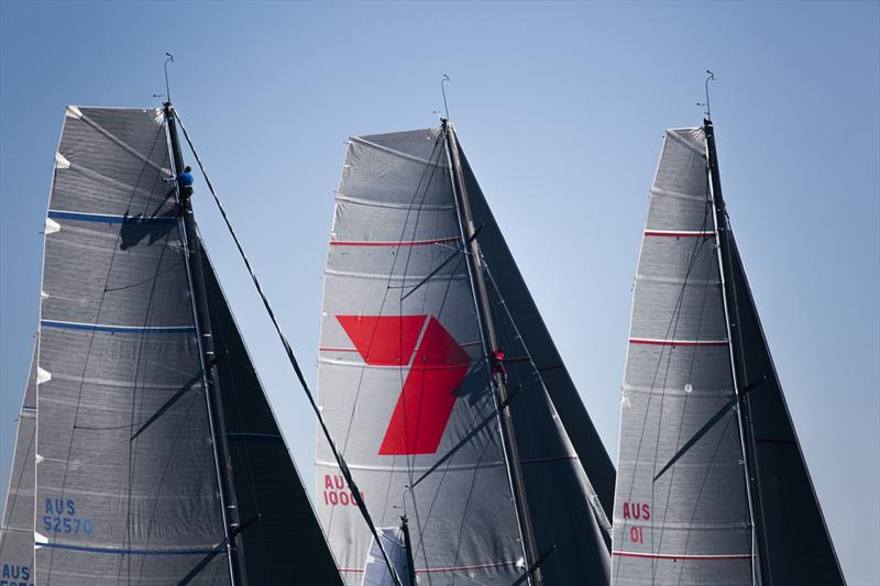 Brisbane to Keppel Tropical Yacht Race start - photo © Andrew Gough / www.andrew-gough.com