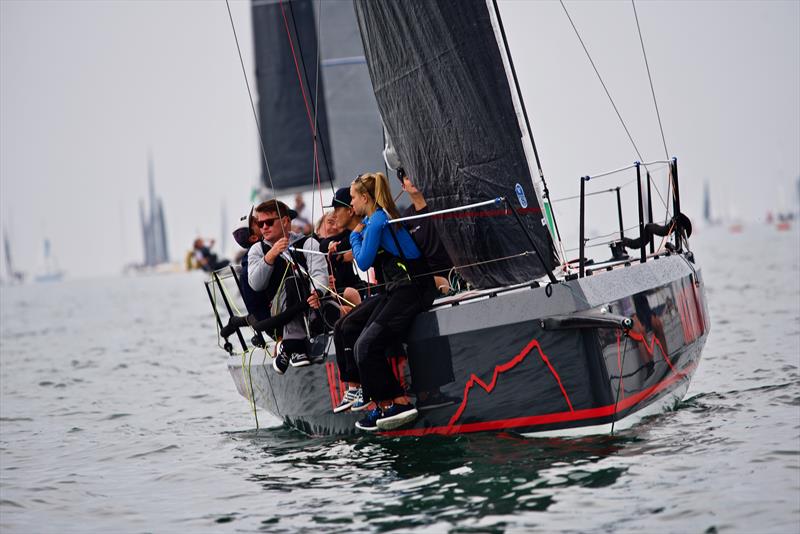 90th Round the Island Race - photo © Tom Hicks / www.solentaction.com