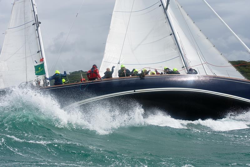 Rolex Fastnet Race start - photo © Tom Hicks / www.solentaction.com