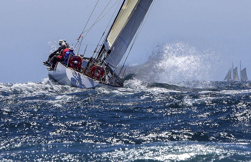 Michael Spies' S&S 39 Mark Twain heads offshore in the CYCA Trophy Series first race photo copyright Crosbie Lorimer taken at Cruising Yacht Club of Australia and featuring the IRC class