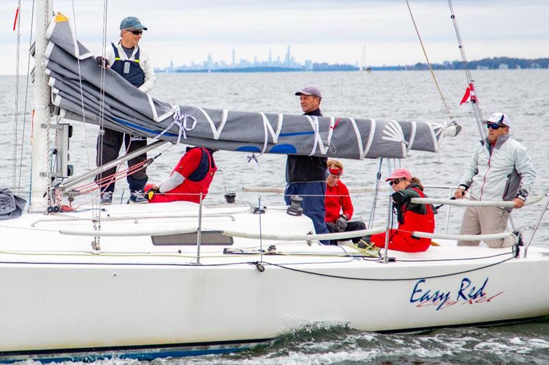 Class 4 with John Cutting and crew on Easy Red - The 64th Gearbuster - photo © Mary Alice Fisher