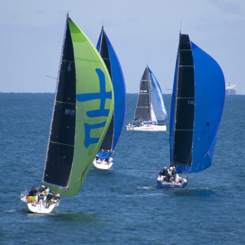 Racing in view of the Perth beaches - John Chapman - photo © John Chapman - SailsOnSwan