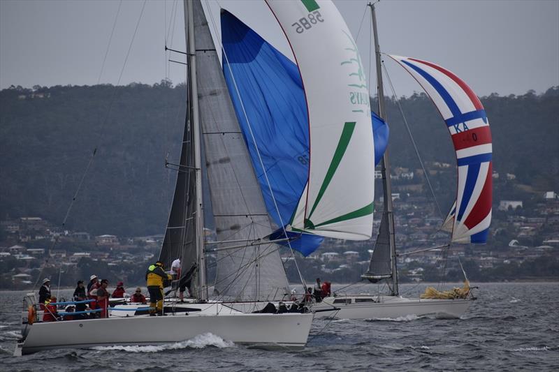 Divsion 2 on the way to Yellow Bluff in 30 knots of breeze - Combined Clubs Summer Pennant 2020-21  - photo © Jane Austin