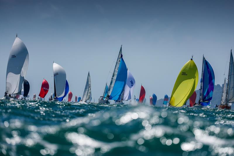 Round the Island fleet - photo © Paul Wyeth / www.pwpictures.com