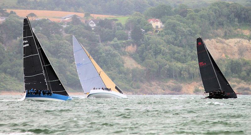 The 2023 Round the Island Race fleet pass through the Hurst narrows - photo © Sam Jardine