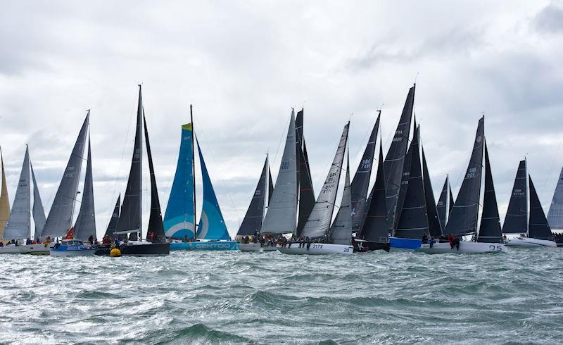 2023 Round the Island Race photo copyright Tom Hicks / www.solentaction.com taken at Island Sailing Club, Cowes and featuring the IRC class