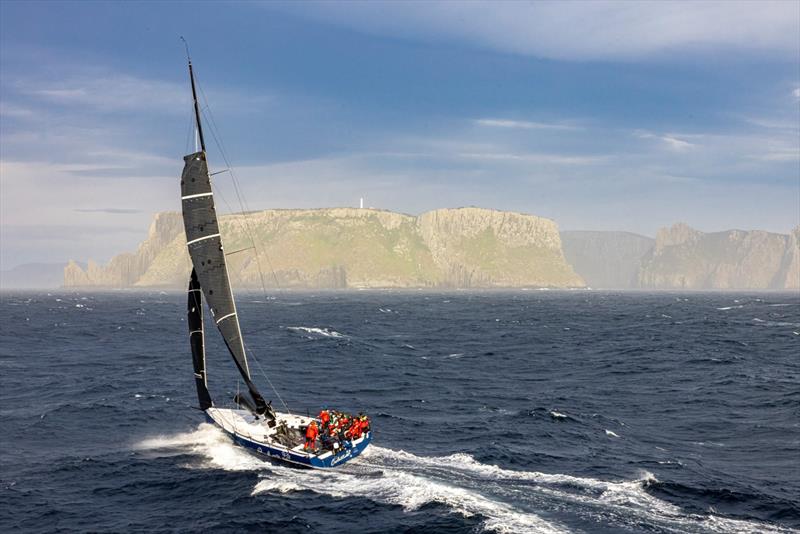 Rolex Sydney Hobart Yacht Race photo copyright Quinag taken at Cruising Yacht Club of Australia and featuring the IRC class