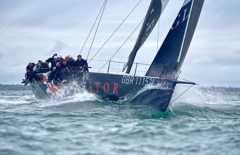 Round the Island Race - photo © Tom Hicks / www.solentaction.com